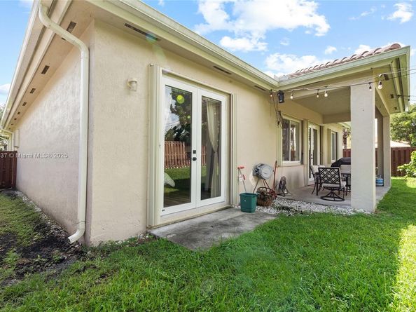 2630 Dunwoodie Pl, Homestead FL 33035