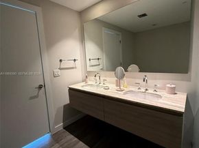 2900 NE 7th Ave 1205, Miami FL 33137