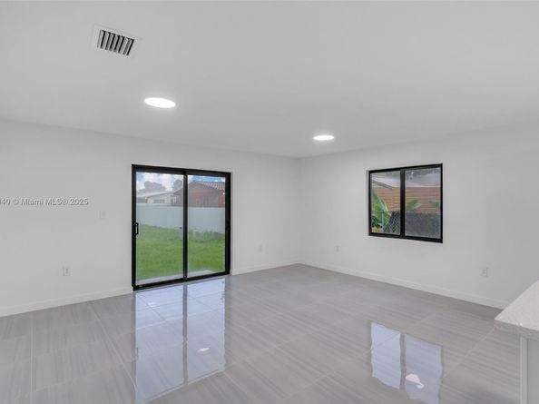 17377 NW 22nd Ave, Miami Gardens FL 33056