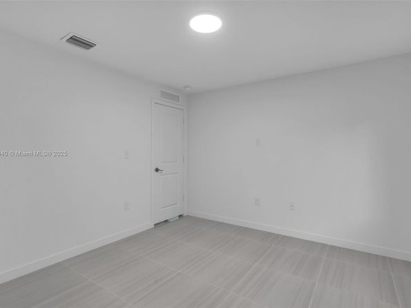17377 NW 22nd Ave, Miami Gardens FL 33056