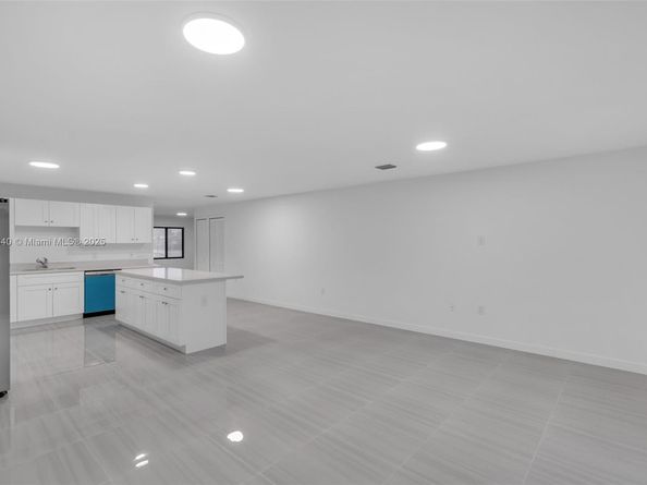 17377 NW 22nd Ave, Miami Gardens FL 33056