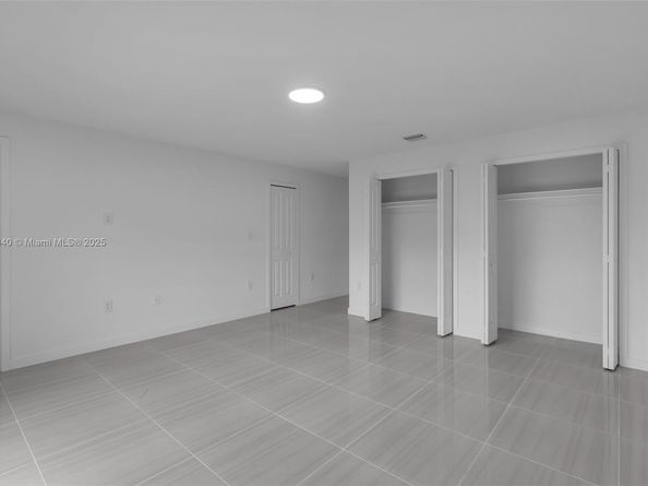 17377 NW 22nd Ave, Miami Gardens FL 33056