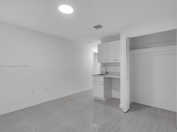 17377 NW 22nd Ave, Miami Gardens FL 33056