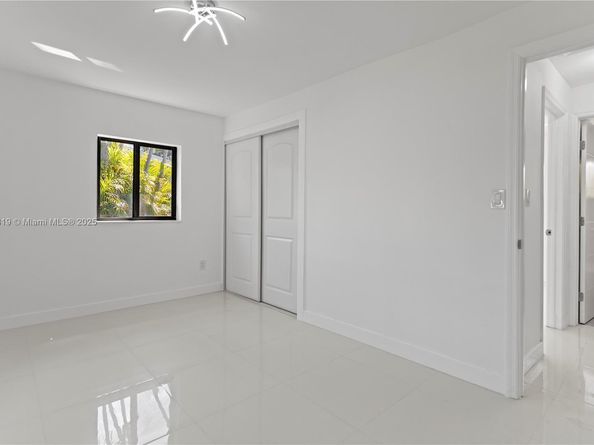 1524 SW 32 Ct, Fort Lauderdale FL 33315
