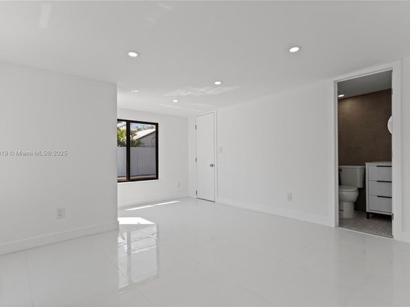 1524 SW 32 Ct, Fort Lauderdale FL 33315