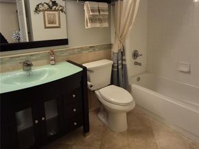 3854 E Lyons Rd 1025, Coconut Creek FL 33073