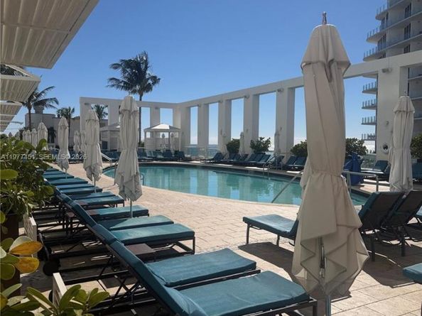 551 N Fort Lauderdale Beach Blvd R2201, Fort Lauderdale FL 33304