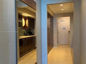 551 N Fort Lauderdale Beach Blvd R2201, Fort Lauderdale FL 33304