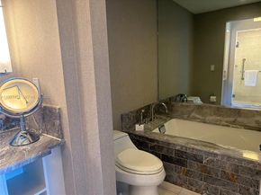 551 N Fort Lauderdale Beach Blvd R2201, Fort Lauderdale FL 33304