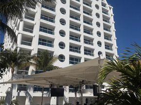 551 N Fort Lauderdale Beach Blvd R2201, Fort Lauderdale FL 33304