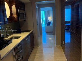 551 N Fort Lauderdale Beach Blvd R2201, Fort Lauderdale FL 33304