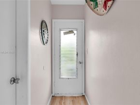 16900 NE 14th Ave 204, Miami FL 33162