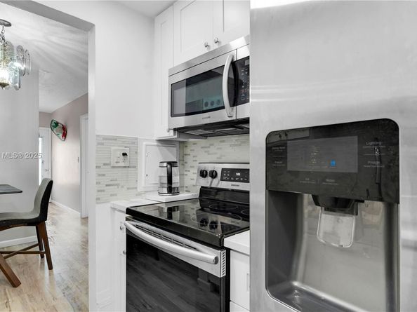 16900 NE 14th Ave 204, Miami FL 33162