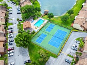 4159 SW 87th Ter, Davie FL 33328