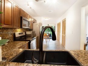 4159 SW 87th Ter, Davie FL 33328