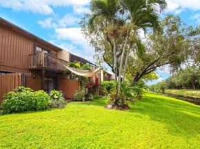 4159 SW 87th Ter, Davie FL 33328
