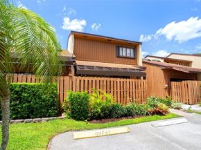 4159 SW 87th Ter, Davie FL 33328