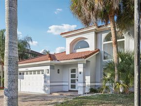 13467 NW 6th Dr, Plantation FL 33325