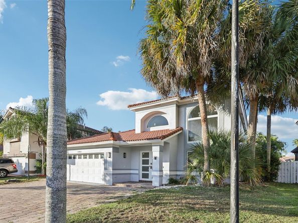 13467 NW 6th Dr, Plantation FL 33325