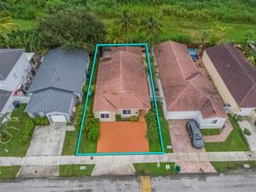 17482 SW 143rd Pl, Miami FL 33177