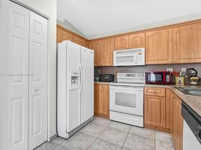 17482 SW 143rd Pl, Miami FL 33177