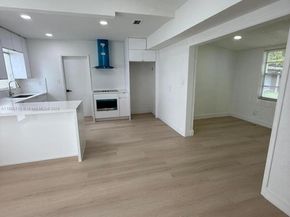 Undisclosed Address #A11885210, Hollywood FL 33023