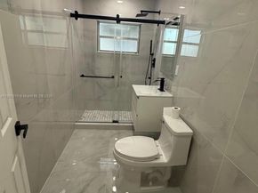 Undisclosed Address #A11885210, Hollywood FL 33023