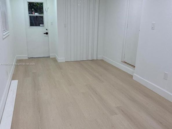 Undisclosed Address #A11885210, Hollywood FL 33023