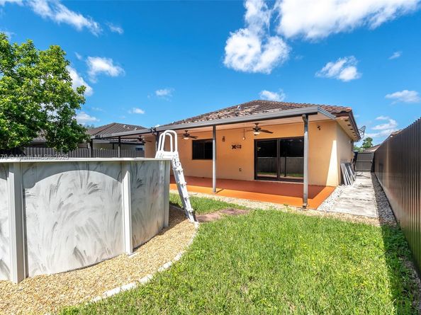 11846 SW 228th Ln, Miami FL 33170
