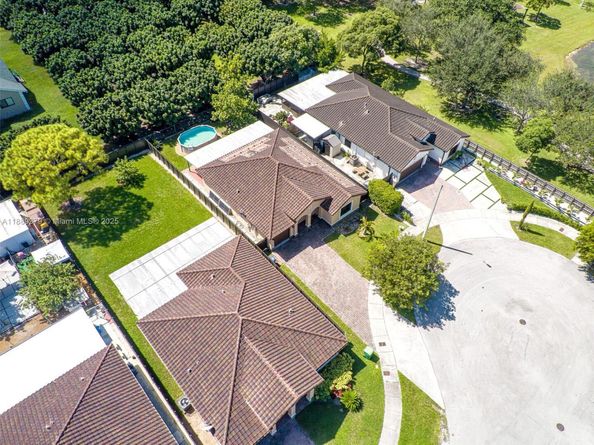 11846 SW 228th Ln, Miami FL 33170