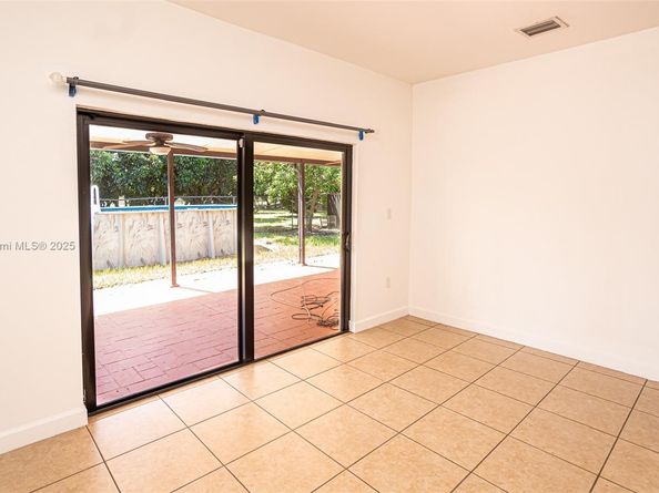11846 SW 228th Ln, Miami FL 33170