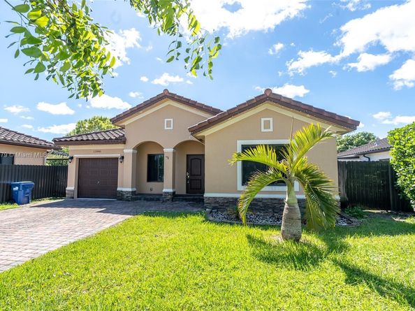 11846 SW 228th Ln, Miami FL 33170