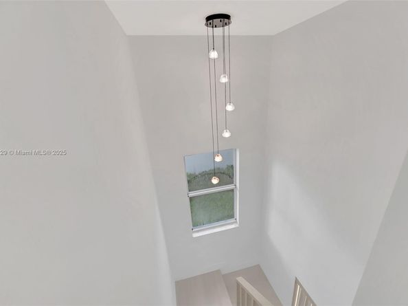 964 NE 41st Pl, Homestead FL 33033