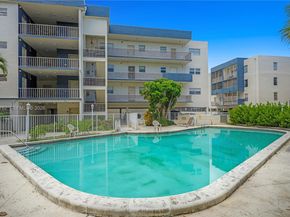 16750 NE 10th Ave 214, North Miami Beach FL 33162