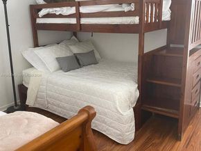 16750 NE 10th Ave 214, North Miami Beach FL 33162