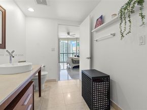 495 Brickell Ave 4009, Miami FL 33131