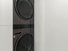 495 Brickell Ave 4009, Miami FL 33131