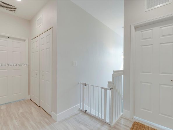 616 SE 37th Ter, Homestead FL 33033