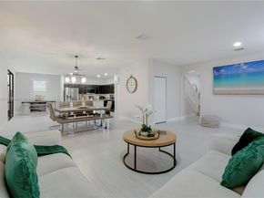 616 SE 37th Ter, Homestead FL 33033