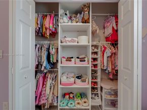 616 SE 37th Ter, Homestead FL 33033