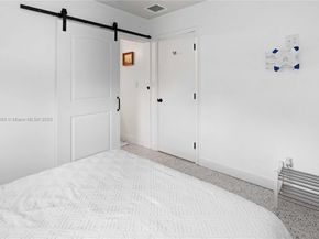 930 N 11th Ct, Hollywood FL 33019