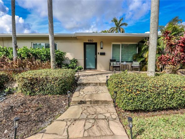 930 N 11th Ct, Hollywood FL 33019