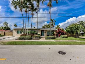 930 N 11th Ct, Hollywood FL 33019