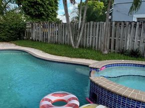 9410 SW 212th Ter, Cutler Bay FL 33189