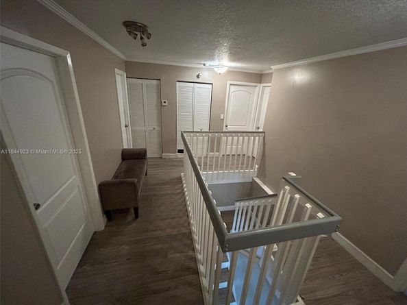 9410 SW 212th Ter, Cutler Bay FL 33189