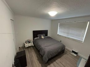 9410 SW 212th Ter, Cutler Bay FL 33189