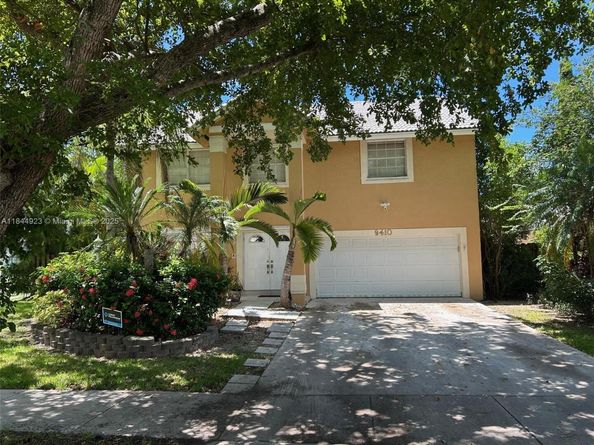 9410 SW 212th Ter, Cutler Bay FL 33189