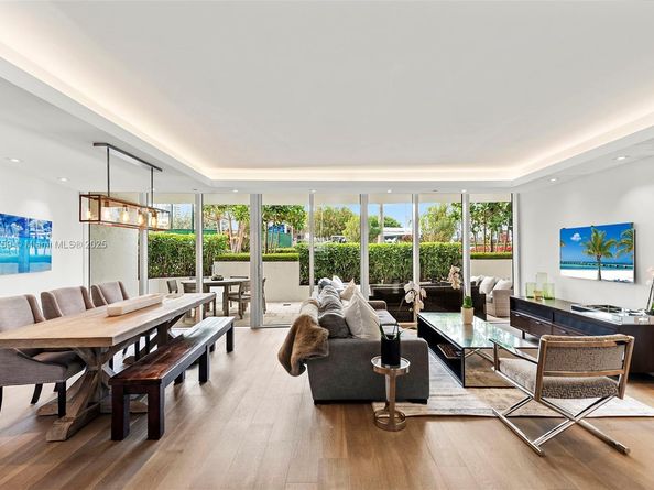 400 Alton Rd 509, Miami Beach FL 33139