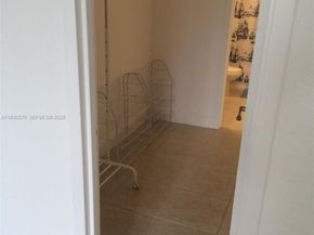 1800 Sans Souci Blvd 109, North Miami FL 33181