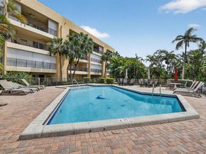 333 SE 20th Ave G2 (104), Deerfield Beach FL 33441